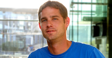 Matthias Weidemann studierte Politikwissenschaften.