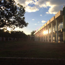 Foto der Schule in Pretoria mit Sonneneinstrahlung