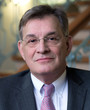 Portrait Professor Doktor Florian J. Schweigert