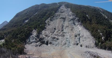 Landslides in Chile after a volcanic eruption (image credits: Christian Mohr)