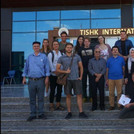 Die Potsdamer Exkursionsteilnehmenden und ihre Gastgeber vor der Tishk-Universität | Foto: Valentina Meyer-Oldenburg