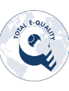 Total E-Quality Logo, großes Q mit Weltkarte im Hintergrund