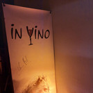RollUp vor der Weinhandlung „In Vino“