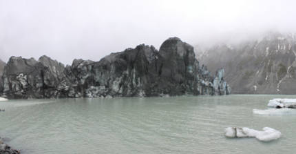 Desolation Lake, dammed by Lituya Glacier, Alaska, USA. Photo by Georg Veh
