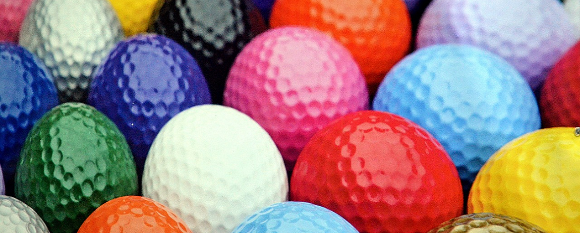 coloured golf balls - 
