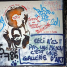Graffiti, Villa der Familie Trabelsi, Gammarth: U.a. „Dies ist kein Haus, dies ist eine Kunstgalerie.“