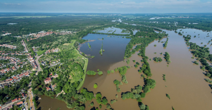 Luftbild einer Elbeflut