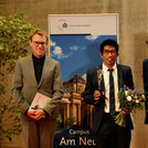 Prof. Dr. Timothy Williams (links) mit Voltaire-Preisträger Duong Keo (Mitte) und Prof. Dr. Ottmar Ette (rechts). Das Foto ist von Sandra Scholz.