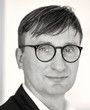 Portrait von Professor Neitzel in schwarz-weiß