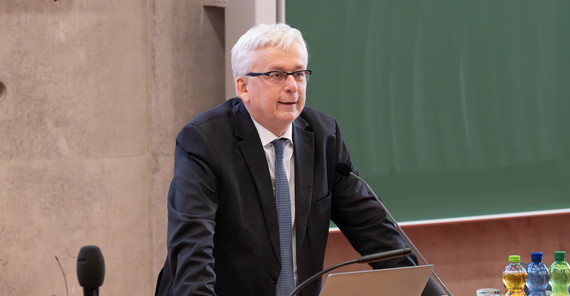 Dekan Prof. Zimmermann