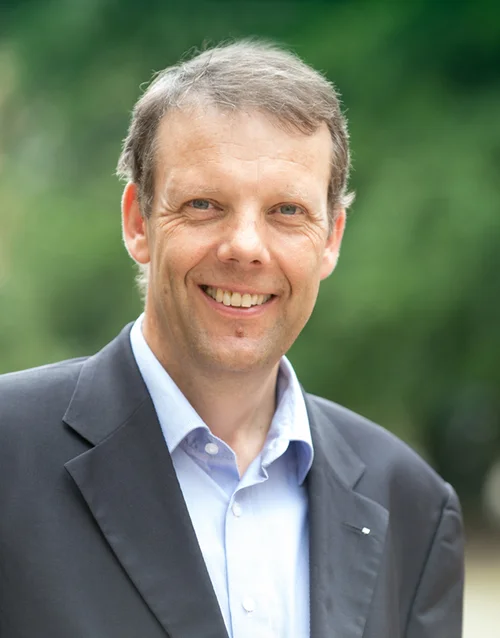 Prof. Gronau