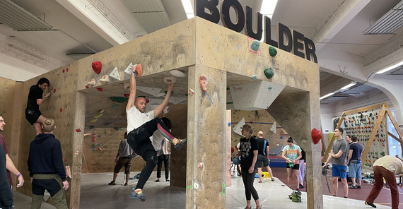 Boulder Cup