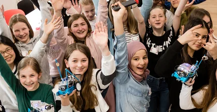 Girls in Creative Tech