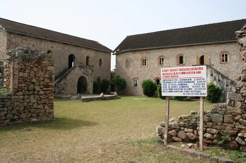 View from the entrance area of the fort ‘Groß Friedrichsburg’ of the former Brandenburg-Prussian colony.