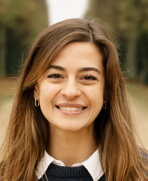 Portraitfoto von Melina Fabian