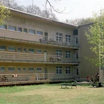 Modernes Wohnen: die noch heute stehenden Studierendenwohnheime im Park Babelsberg
