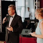 Präsident Professor Oliver Günther heißt die Ballgäste herzlich willkommen.