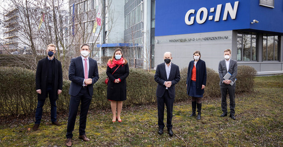 Finanzminister Olaf Scholz besucht Potsdam Science Park | Foto: Florian Gaertner/Photothek