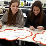 Studentinnen bei der Tagung