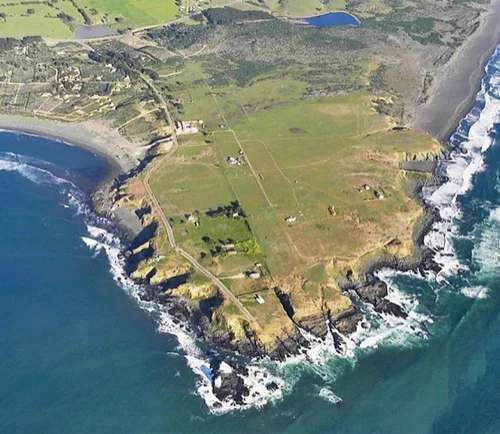 Marine terraces in the Pichilemu area (Chile)