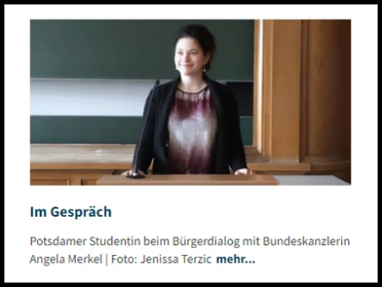 Auf dem Bild ist eine Studentin. Sie hat mit der Bundes-Kanzlerin Angela Merkel gesprochen.