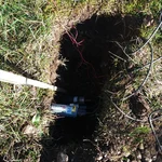 Field site Graswang: Open soil pit with soil moisture sensors installed in different depths | Photo: Cosmic Sense Consortium