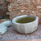 Mittelalterliche Taufbecken