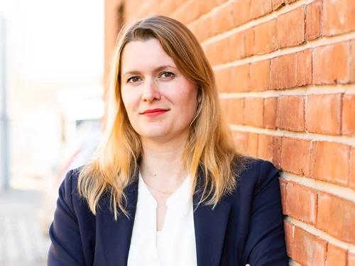Sandra Schulz im Portrait.