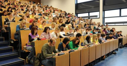 Studierende im Hörsaal