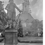 Denkmal Friedrich der Große mit Garnisonskirche (zwischen 1934-44)
