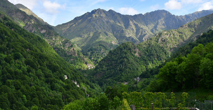 Panorama aus dem kleinen Walsdorf Rimella. Foto: Scharnow