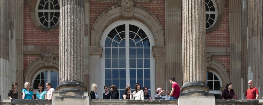 Freunde, Partner und Ehemalige engagieren sich für die Uni Potsdam.