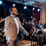 Musikalische Untermalung vom Schwungkollegium