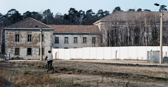 Campus Griebnitzsee, spring 1990. The photo is from Dr. Christoph Hauschild.