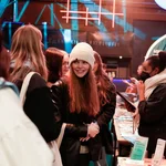 Gäste beim „MeetUP! – Deine Uni stellt sich vor“ in der Waschhaus Arena.