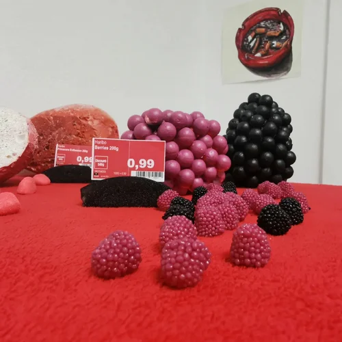 Tabea Russo: „Kunstbeeren“