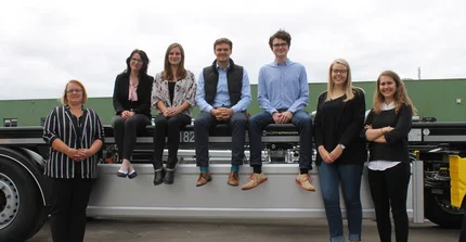 Abschluss des Marketingprojekts mit der Hüffermann Transportsysteme GmbH