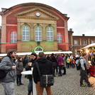 Weihnachtsmarkt im Innenhof am Campus Neues Palais