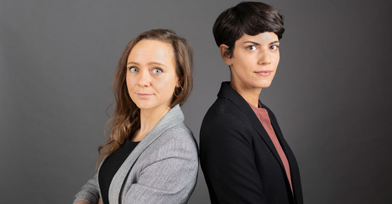 Gemeinsam gegen Rassismus an der Hochschule. Die zentrale Gleichstellungsbeauftragte Christina Wolff (links) und die Referentin für Chancengleichheit und Diversity Dr. Nina Khan (rechts). | Foto: Thomas Roese