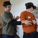 Stipendiat unter Betreuung in VR