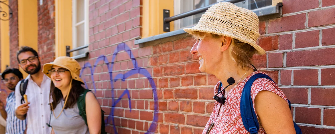 Welcome City Tour with Carolin - 