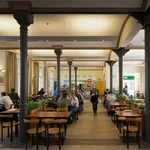 Café, 2011