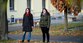 Angelika von Pressentin (l.) und Jana Meier (r.) | Foto: Tobias Hopfgarten