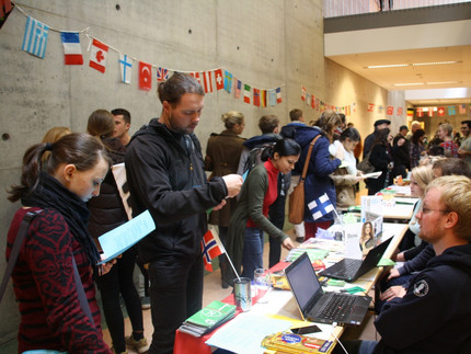 Ländertische beim International Day