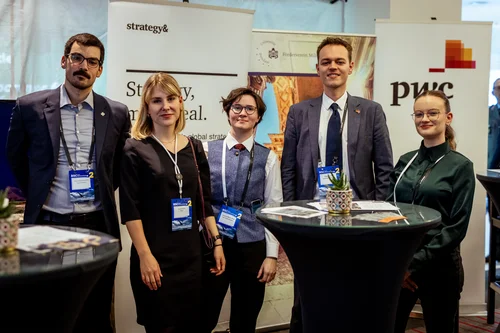 Studierenede von WCS und IWS auf der Berliner Sicherheitskonferenz (BSC)