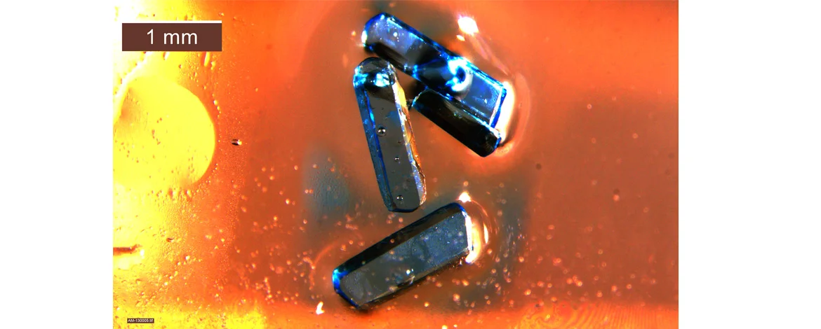 Single crystals of a nickel complex compound - X-ray crystallography - 