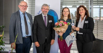 Wirkungsvoll warnen, richtig kommunizieren – Dr. Anna Heidenreich erhält für ihre Arbeit zur Kommunikation von Naturrisiken den Better World Award