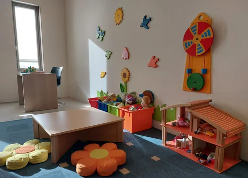 Einrichtung Eltern-Kind-Raum Bibliothek Golm