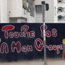 Wandgemälde, Tunis. Gemälde der Ultra-Vereinigung Vandalz. „Vergreif Dich nicht an meiner Mannschaft.“
