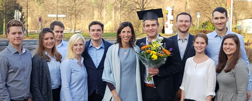 Abgeschlossene Promotion von Dr. Jonas Bielefeldt